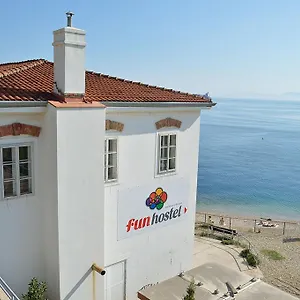 3* Albergue Fun